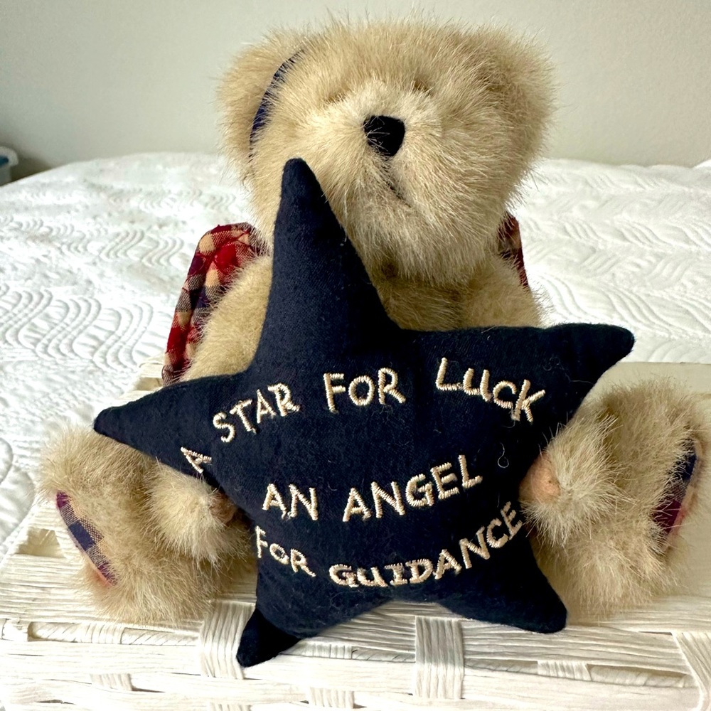 Boyd’s The Head Bean Collection A Star for Luck an Angel for Guidance plush bear